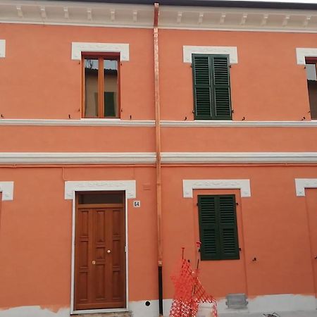 La Casa Di Giusy Lejlighed Montemarciano Eksteriør billede